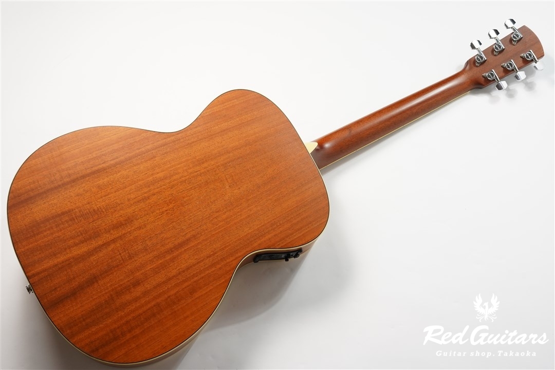 Larrivee OM-03E | Red Guitars Online Store